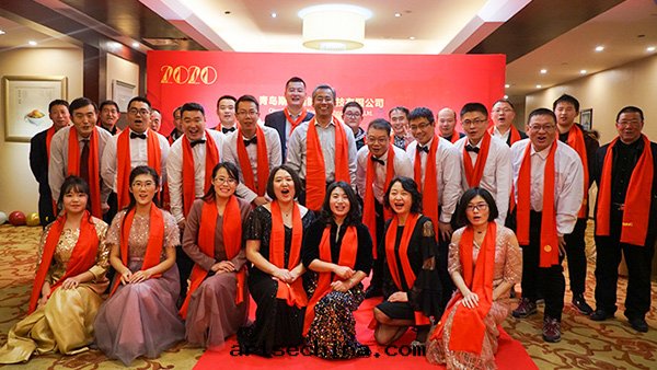 青(qīng)島(dǎo)斯普瑞能(néng)源科技有(yǒu)限公(gōng)司2019年(nián)度(dù)總(zǒng)結大(dà)会(huì)暨2020迎春晚(wǎn)会(huì)